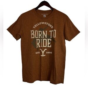 Yellowstone Paramount Born To Ride Graphic Tee Adult Cotton Blend Size Medium